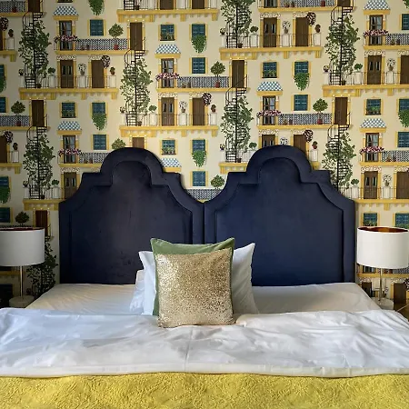 Solei Boutique بوزنان
