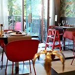 Solei Boutique بوزنان