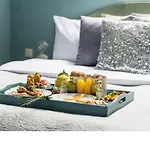Solei Boutique 4* بوزنان